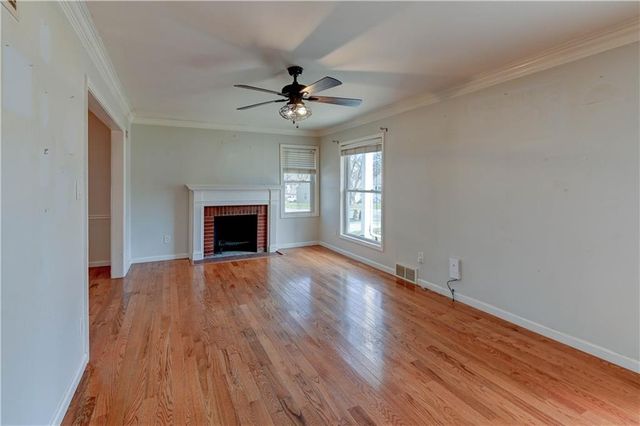 5300 Sycamore Drive, Roeland Park, KS 66205