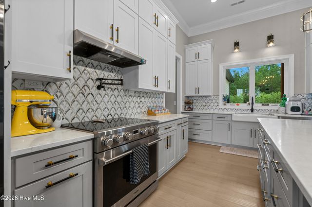 9442 Old Salem Way NW, Calabash, NC 28467