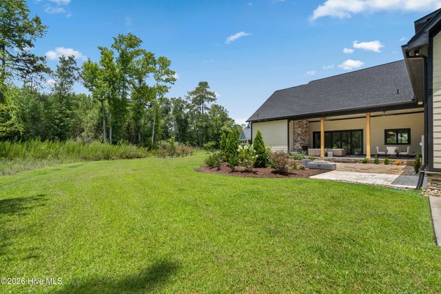9442 Old Salem Way NW, Calabash, NC 28467