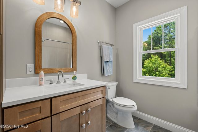 9442 Old Salem Way NW, Calabash, NC 28467