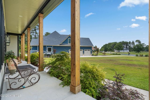 9442 Old Salem Way NW, Calabash, NC 28467