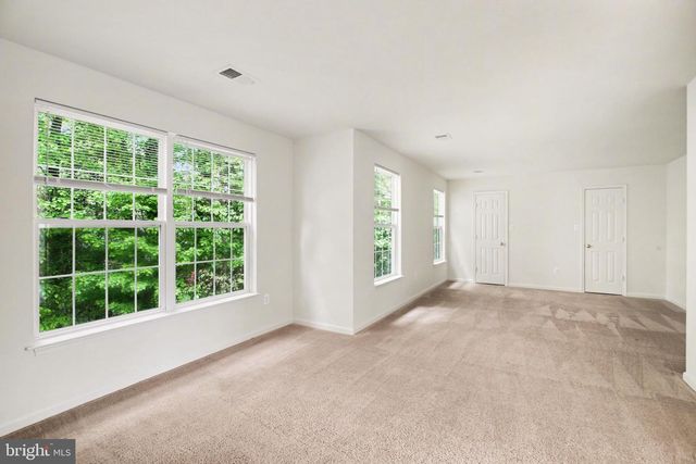 9308 PAUL DR, Manassas Park, VA 20111