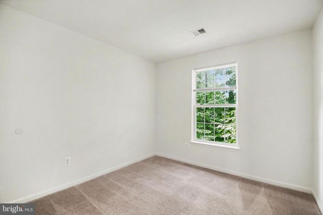 9308 PAUL DR, Manassas Park, VA 20111