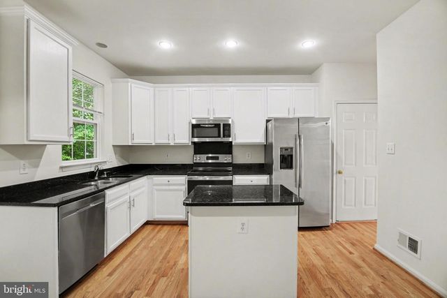 9308 PAUL DR, Manassas Park, VA 20111