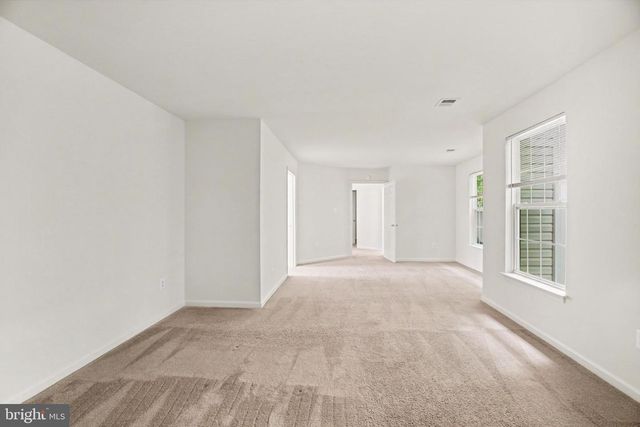 9308 PAUL DR, Manassas Park, VA 20111