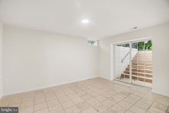 9308 PAUL DR, Manassas Park, VA 20111