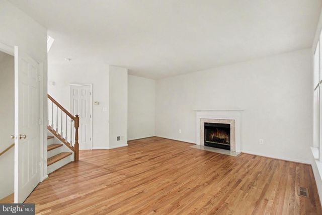 9308 PAUL DR, Manassas Park, VA 20111