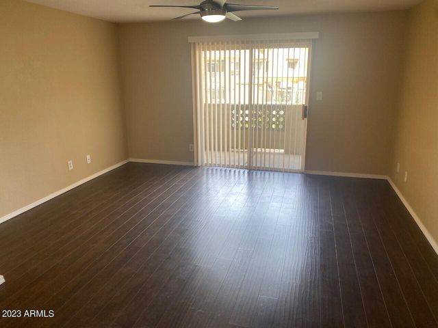 1880 E Morten Avenue 106, Phoenix, AZ 85020