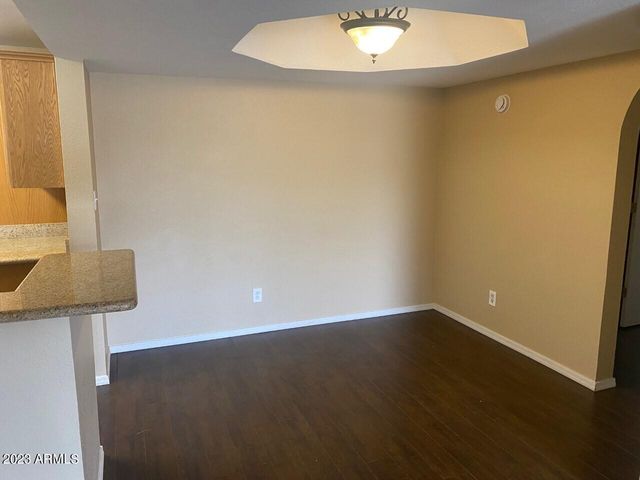 1880 E Morten Avenue 106, Phoenix, AZ 85020