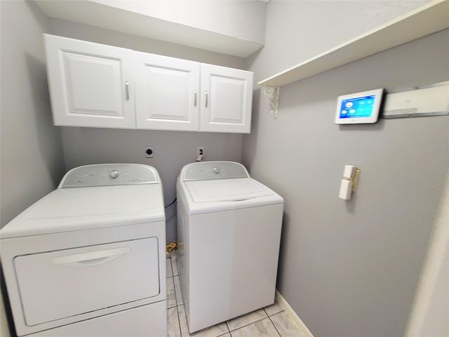 3923 Issacks Way, Sugar Land, TX 77479