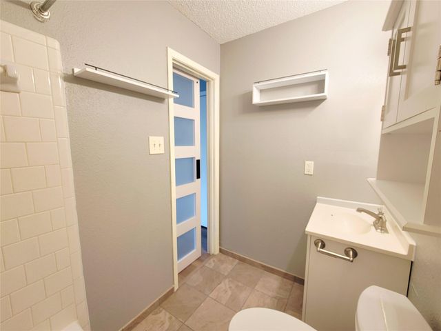 3923 Issacks Way, Sugar Land, TX 77479