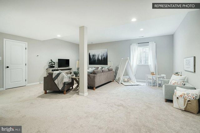 ABBEY PLAN AT LOGAN MEADOWS, Dillsburg, PA 17019