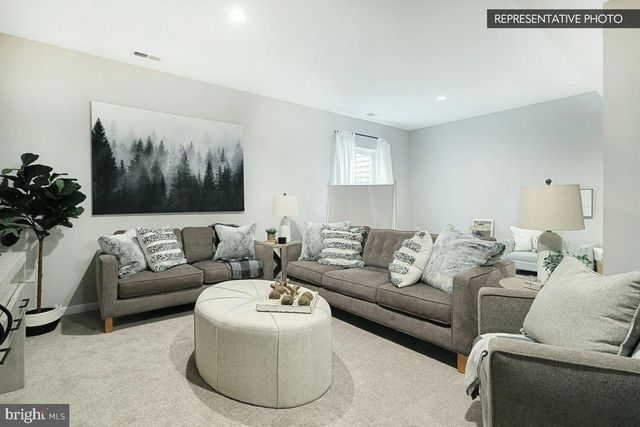 ABBEY PLAN AT LOGAN MEADOWS, Dillsburg, PA 17019