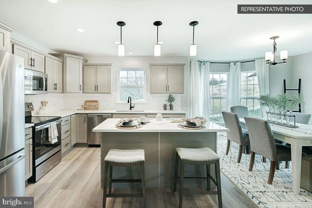 ABBEY PLAN AT LOGAN MEADOWS, Dillsburg, PA 17019