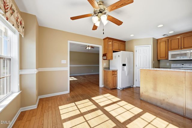 488 Pinecroft Drive, Clayton, NC 27520