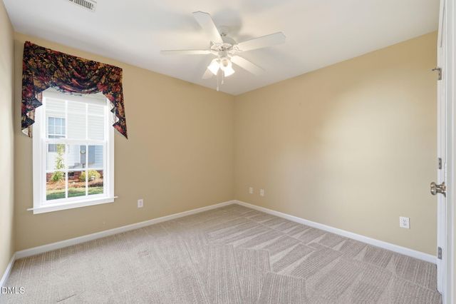 488 Pinecroft Drive, Clayton, NC 27520