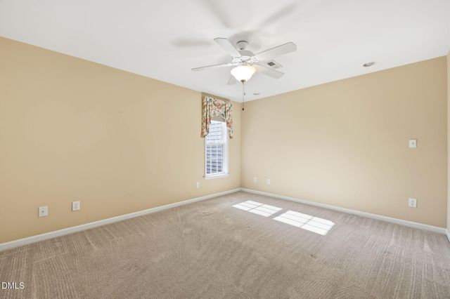 488 Pinecroft Drive, Clayton, NC 27520