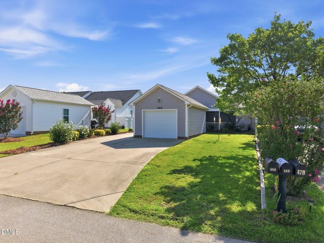 488 Pinecroft Drive, Clayton, NC 27520