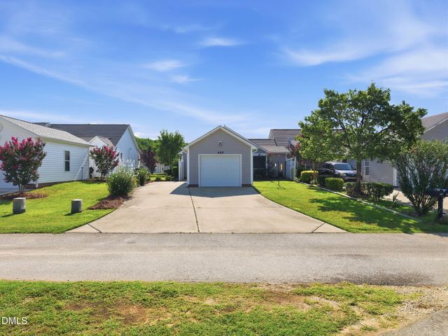 488 Pinecroft Drive, Clayton, NC 27520