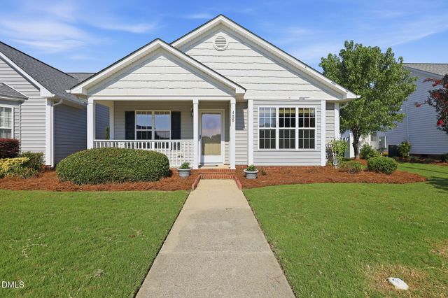 488 Pinecroft Drive, Clayton, NC 27520