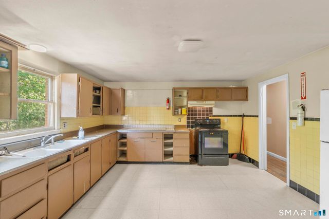 193 Hampton Street, Hartford, CT 06120