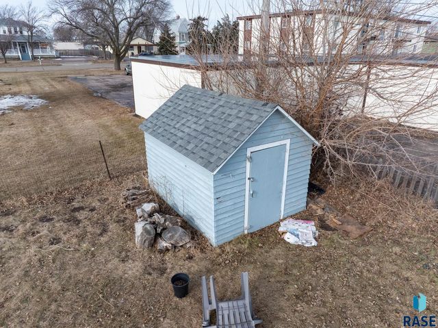 3909 S Glendale Ave Avenue, Sioux Falls, SD 57105