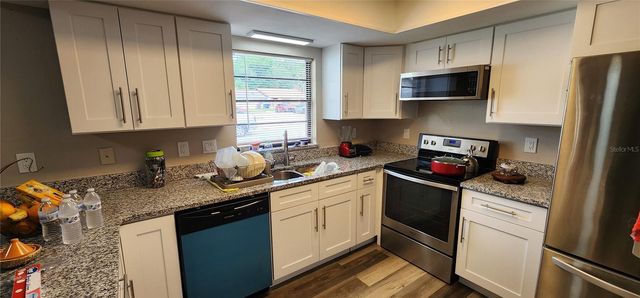 2120 W MARTIN STREET, Kissimmee, FL 34741