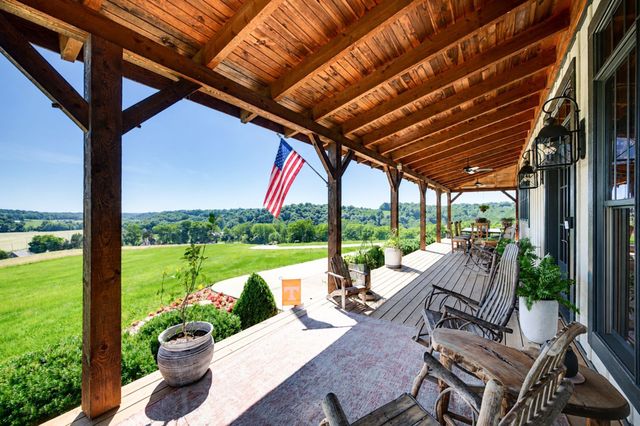 1397 Westfield Rd, Dickson, TN 37055