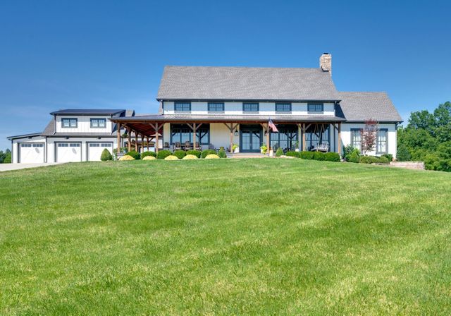 1397 Westfield Rd, Dickson, TN 37055