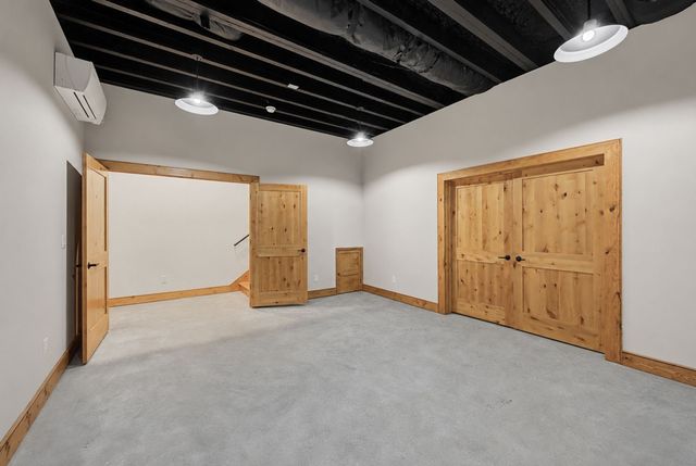 1397 Westfield Rd, Dickson, TN 37055