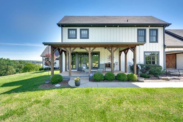 1397 Westfield Rd, Dickson, TN 37055