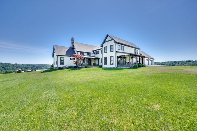 1397 Westfield Rd, Dickson, TN 37055