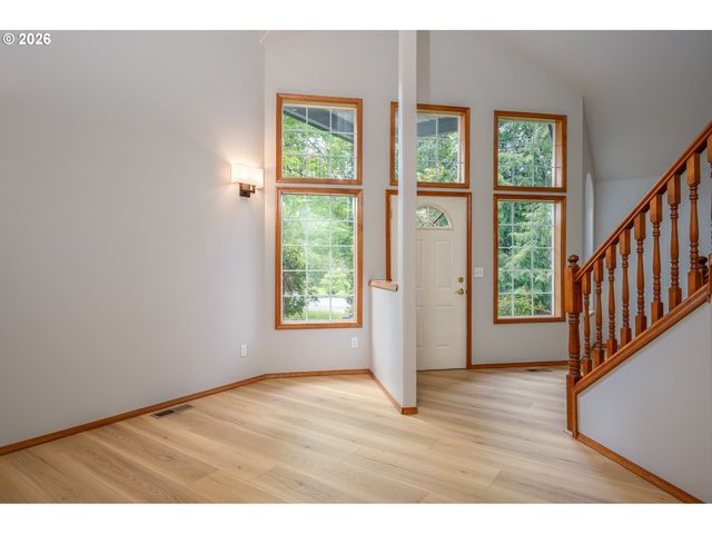 10905 Se HENDERSON St, Portland, OR 97266