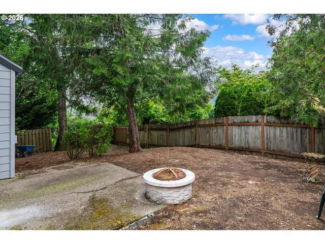 10905 Se HENDERSON St, Portland, OR 97266