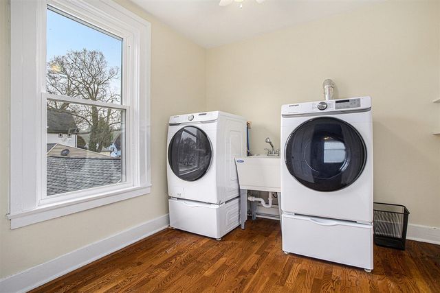 320 N Division Street, Marshall, MI 49068