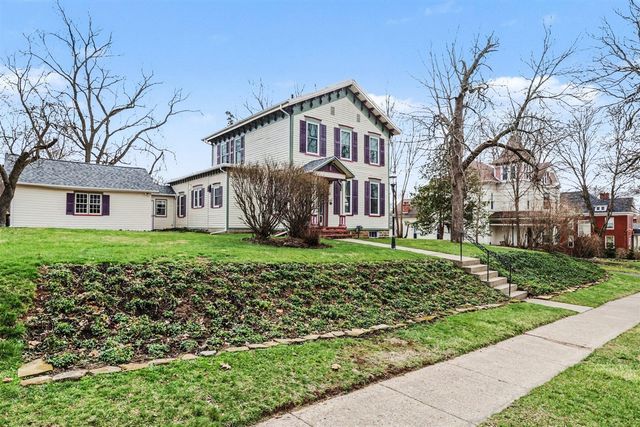 320 N Division Street, Marshall, MI 49068