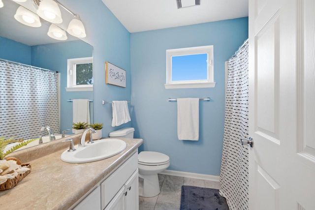 1222 Phoenix DRIVE, Waukesha, WI 53186