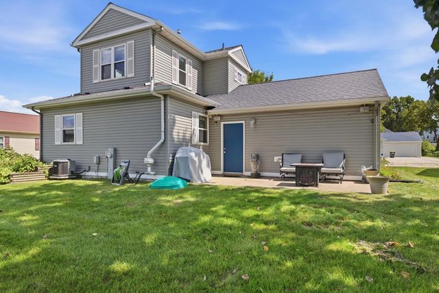 1222 Phoenix DRIVE, Waukesha, WI 53186