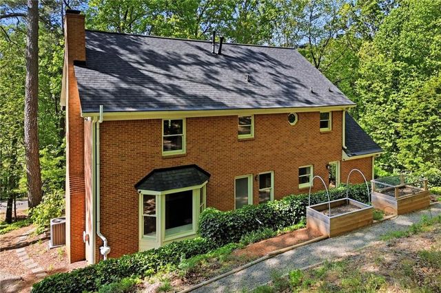 297 Breeze Hill Lane, Canton, GA 30114