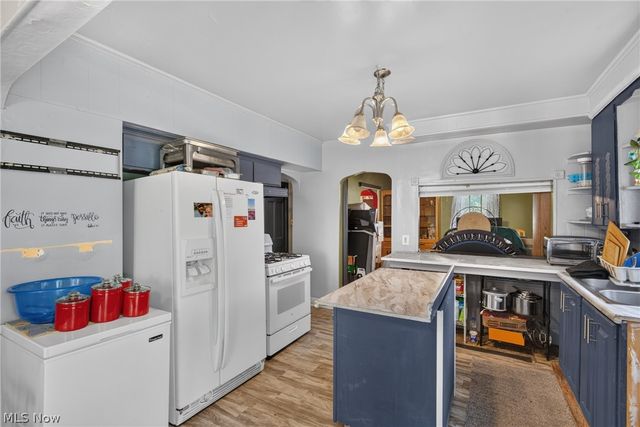 4724 Green Road, Warrensville Heights, OH 44128