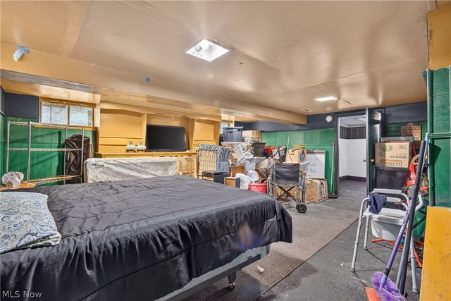 4724 Green Road, Warrensville Heights, OH 44128