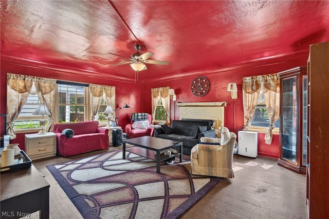 4724 Green Road, Warrensville Heights, OH 44128