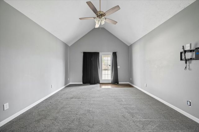 1689 Taurus Farm Rd, Lafayette, TN 37083