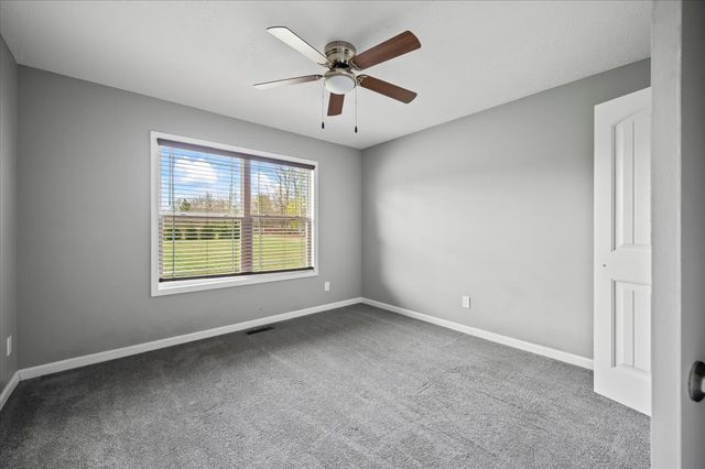 1689 Taurus Farm Rd, Lafayette, TN 37083