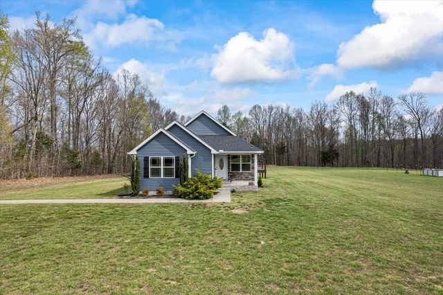 1689 Taurus Farm Rd, Lafayette, TN 37083