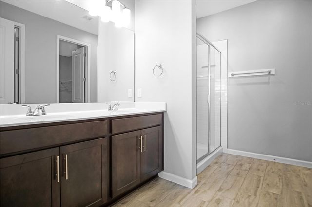 183 ARLINGTON SQUARE COURT, Haines City, FL 33844