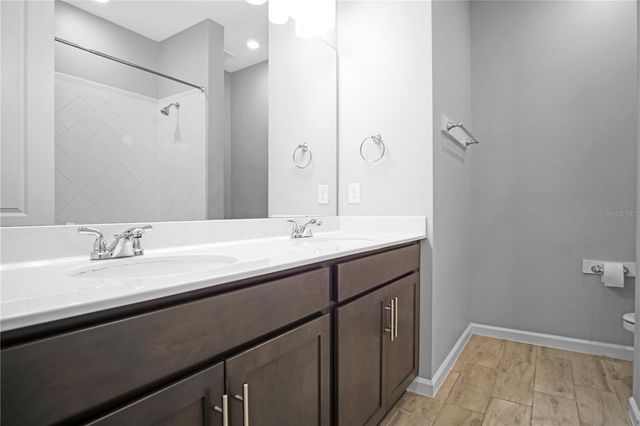 183 ARLINGTON SQUARE COURT, Haines City, FL 33844