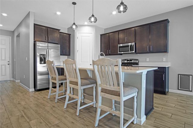 183 ARLINGTON SQUARE COURT, Haines City, FL 33844