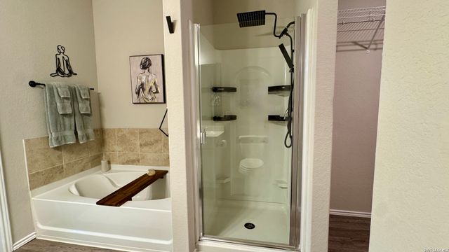 7180 Quarter Moon, Converse, TX 78109
