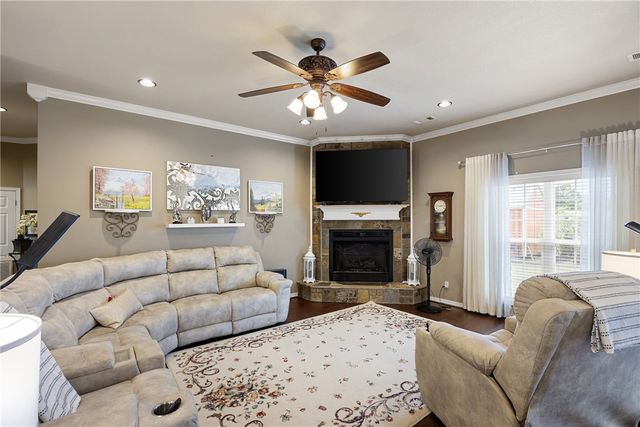 102 Buffalo Street, Clarksville, AR 72830